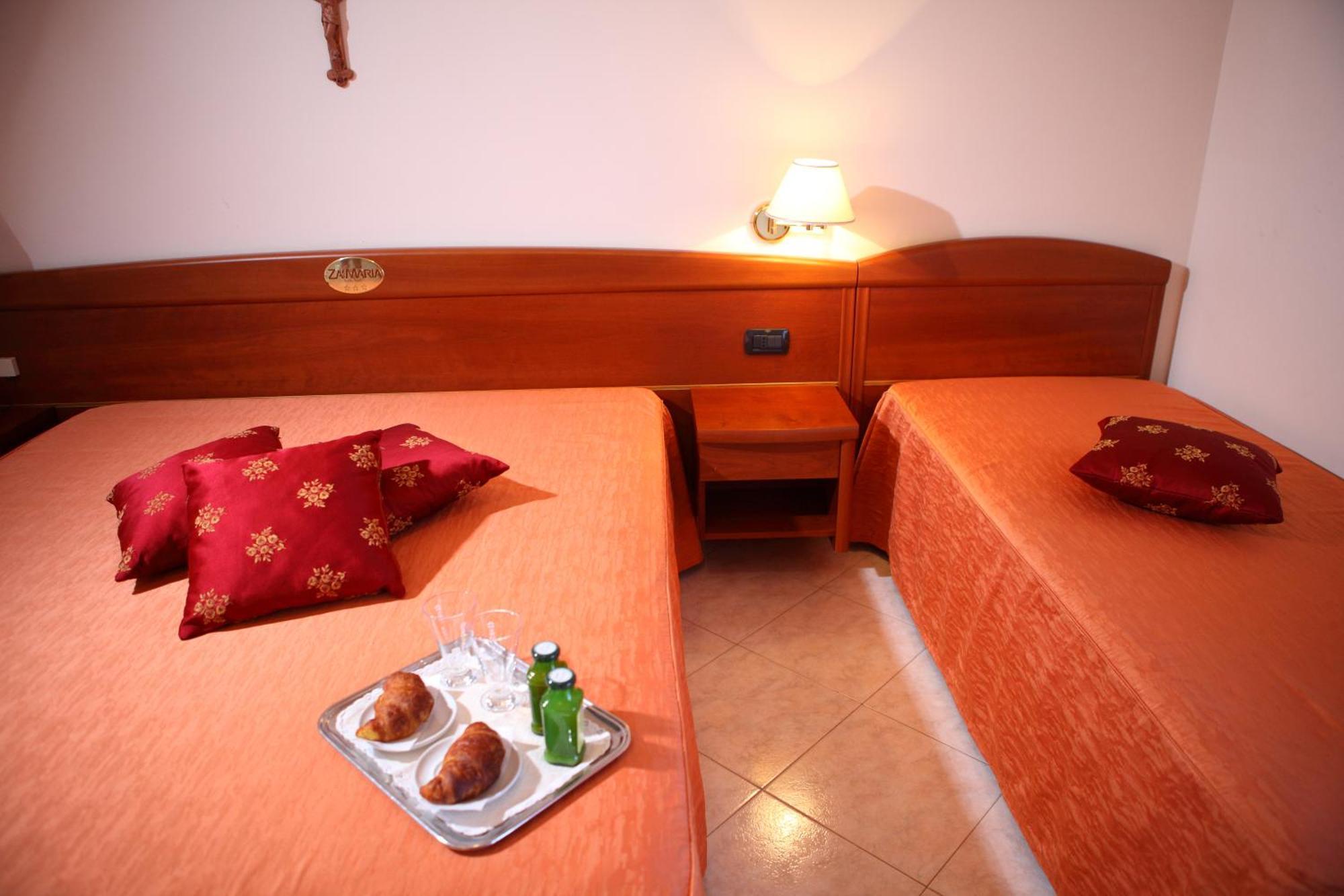 Hotel Za Maria Santo Stefano di Camastra Room photo